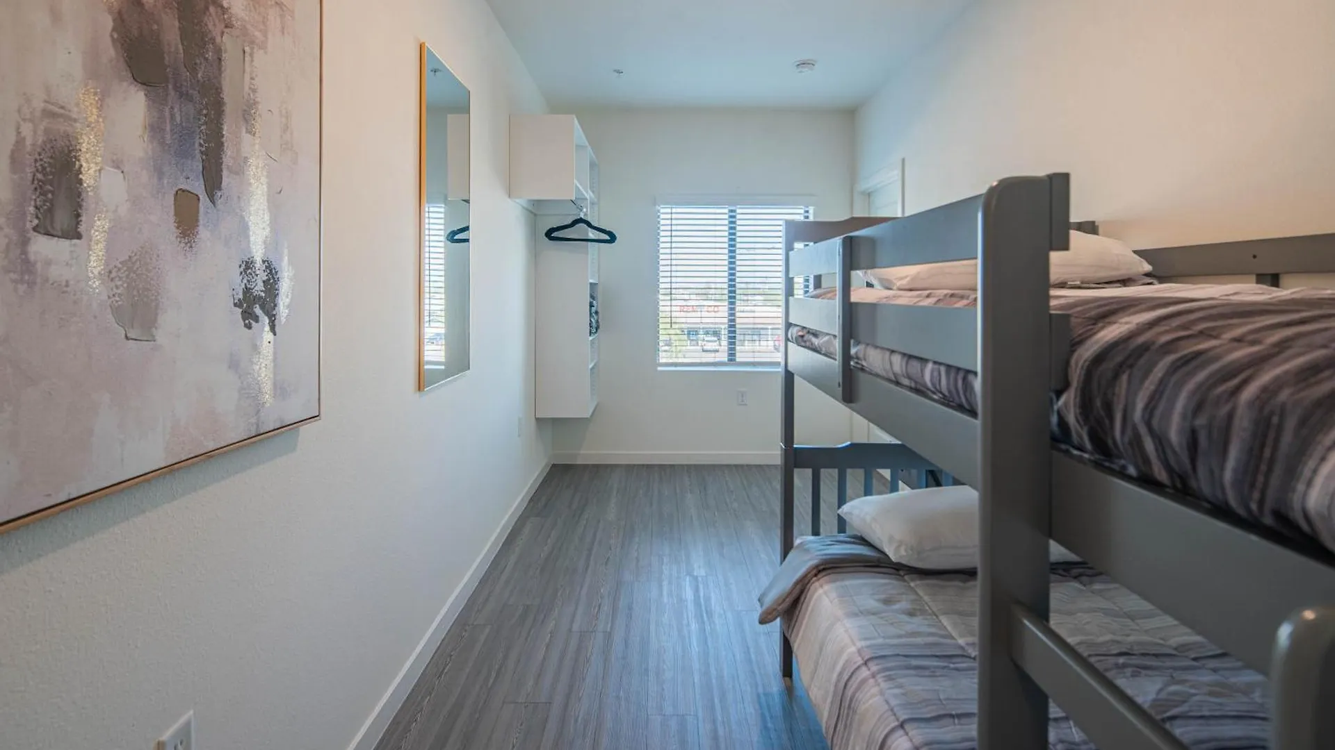 Daire Family Friendly Phoenix Escape With Large Pool!